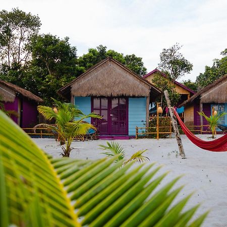 Bamboo Jam Villa Đảo Koh Rong Samloem Phòng bức ảnh